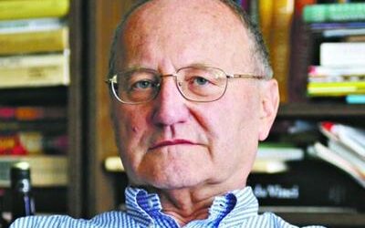 Dérer Miklós: A hidegháború.