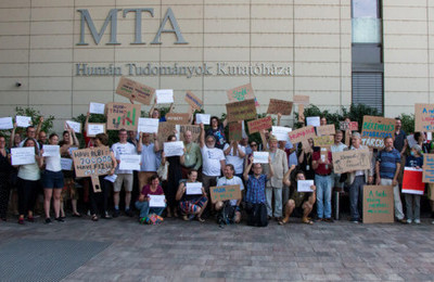 A Wesley és a magyar tudománypolitikai vita